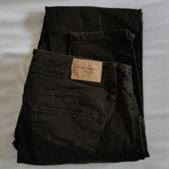 Abercrombie & Fitch Olive Green Pants - Picture 4 of 4